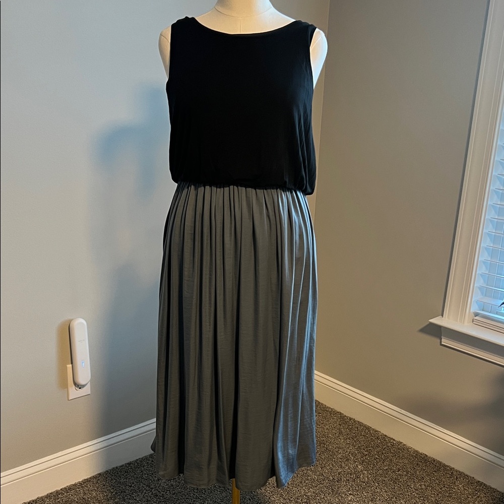LOFT Outlet Mixed Media Midi Dress